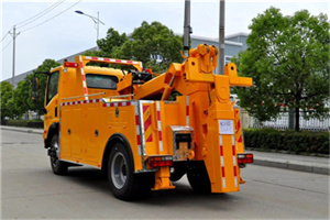 开鲁高速路拖车费